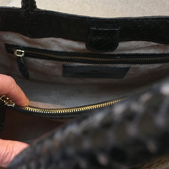 NEW Never Carried Auth Nancy Gonzalez GENUINE PYTHON shiny black tote bag $3950 - Picture 11 of 14